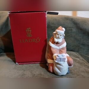 Lladro Santa Porcelain Figurine